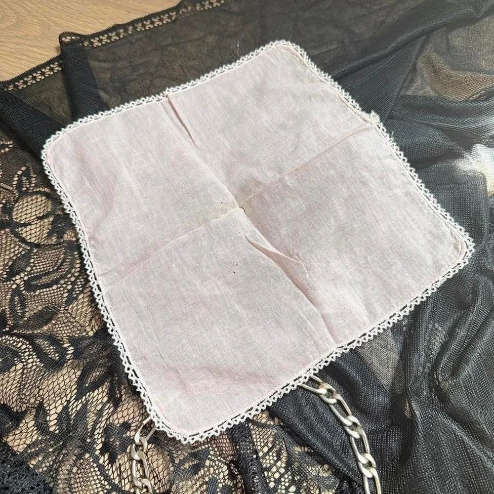 Vintage handkerchief scarf bundle‎